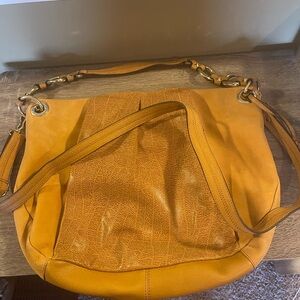 NWOT Vince Camuto Mustard Yellow Leather Shoulder Bag